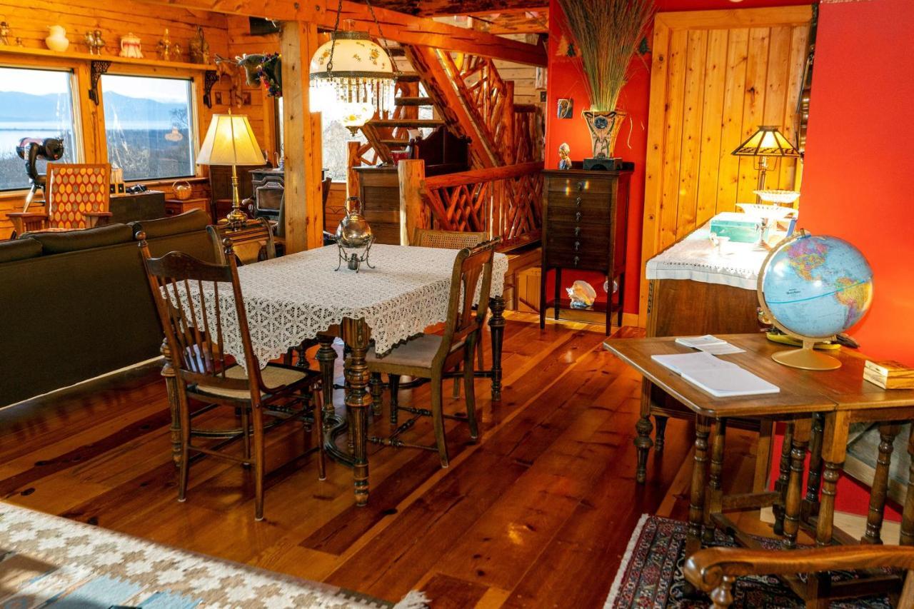 הומר Juneberry Lodge מראה חיצוני תמונה